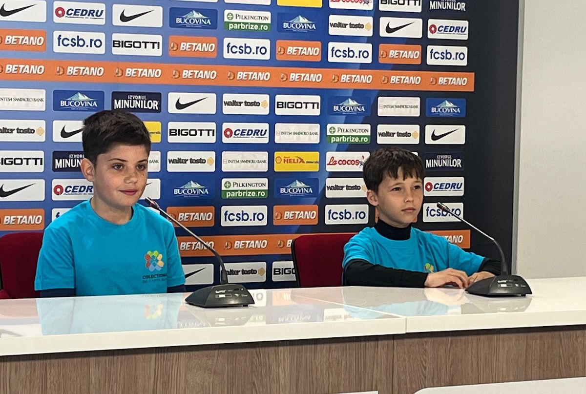 Oaspeți-surpriză la antrenamentul campionilor de la FCSB