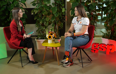 „La feminin” vine Cristiana Oprea » Detalii din culisele motorsportului, pasiunea pentru mașini și pericolele de pe circuit