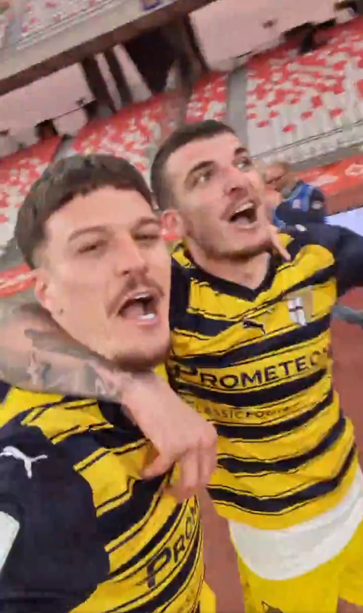 Dennis Man și Valentin Mihăilă au promovat cu Parma în Serie A