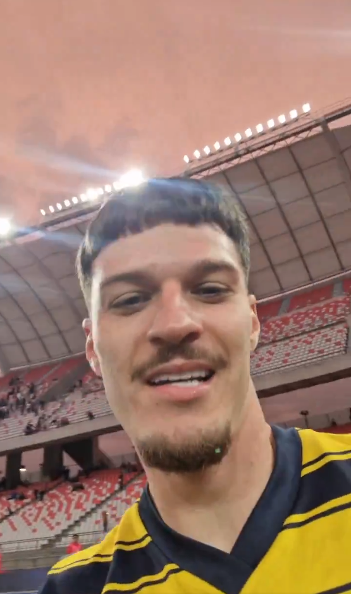 Dennis Man și Valentin Mihăilă l-au emoționat pe uriașul Gigi Buffon » Mesajul legendarului portar