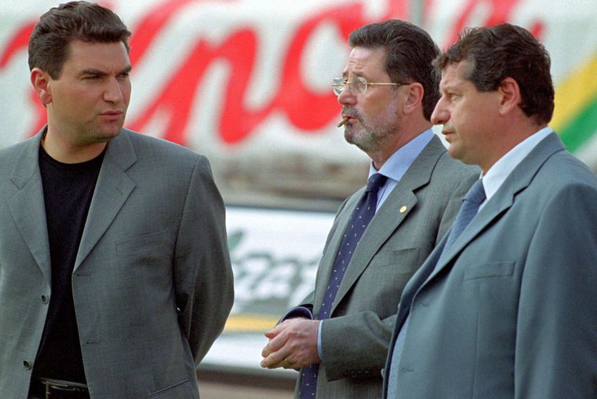 Cristi Borcea, Cornel Dinu și Ion Marin, în 2002 / Sursă foto: Arhivă Gazeta Sporturilor