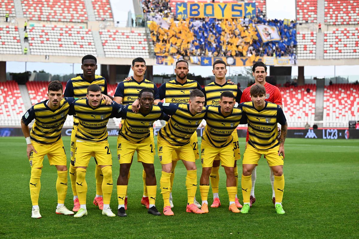 Man și Mihăilă au promovat cu Parma în Serie A! Cum a arătat petrecerea