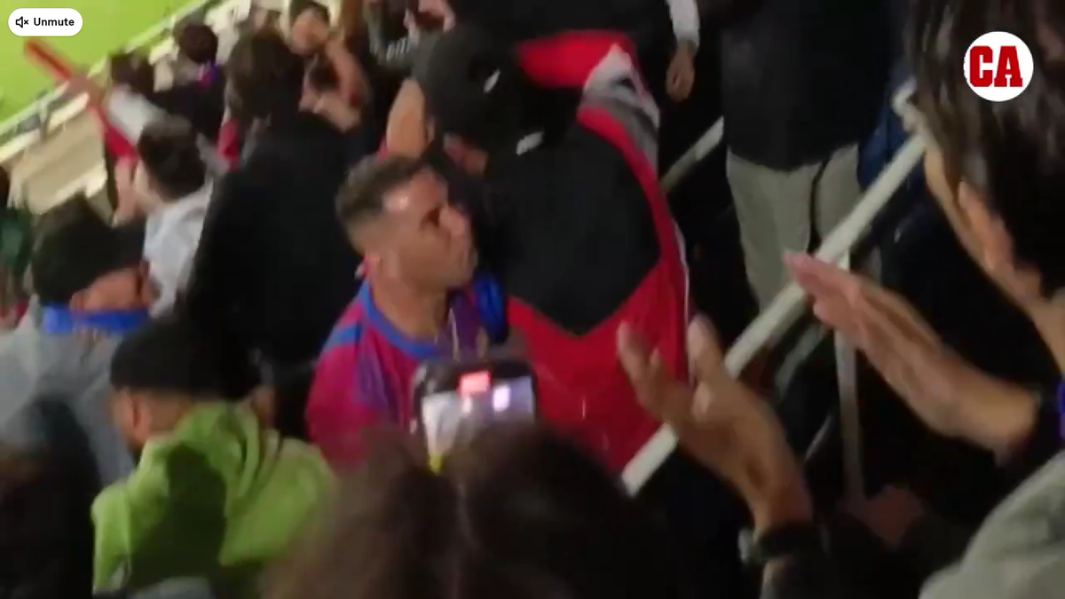 Imagini de senzație! Tatăl lui Yamal a „înnebunit” în tribune după golul lui Lamine din Barcelona - Inter