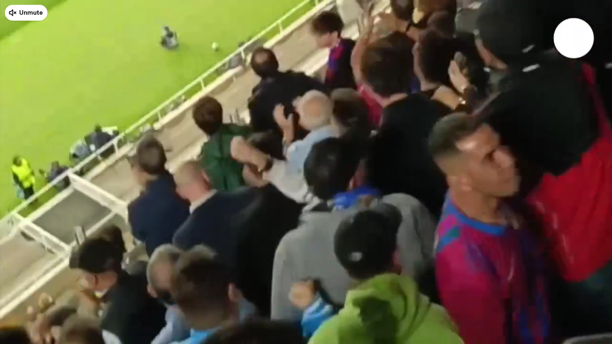 Imagini de senzație! Tatăl lui Yamal a „înnebunit” în tribune după golul lui Lamine din Barcelona - Inter