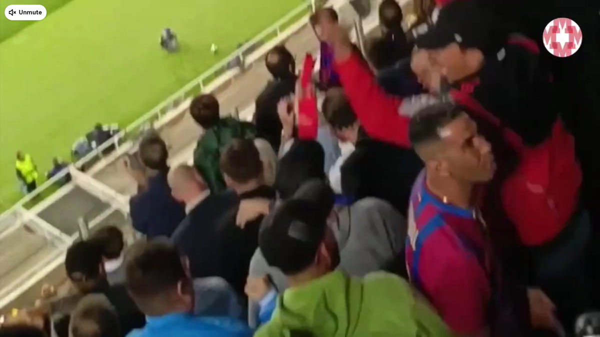 Imagini de senzație! Tatăl lui Yamal a „înnebunit” în tribune după golul lui Lamine din Barcelona - Inter
