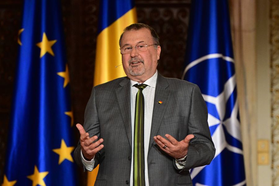 6 candidați mai puțin auziți au primit 7 întrebări despre sport din partea GSP: „În prima lună de mandat, arenele pleacă de la BNR, vă promit!”