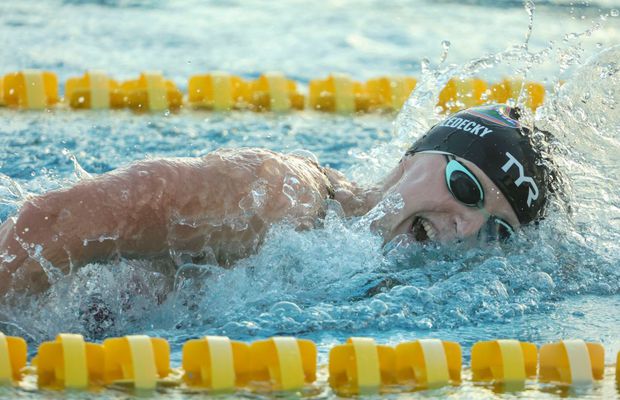 Katie Ledecky, legendara înotătoare americană, s-a apropiat de propriul record mondial în proba de 1.500 m liber, în care e dublă campioană olimpică