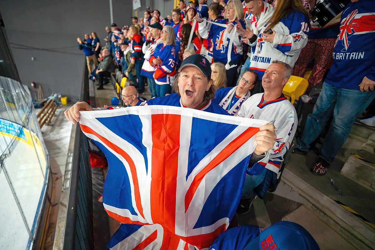 SUA sau România? Arena din Sf. Gheorghe s-a transformat complet pentru Campionatul Mondial