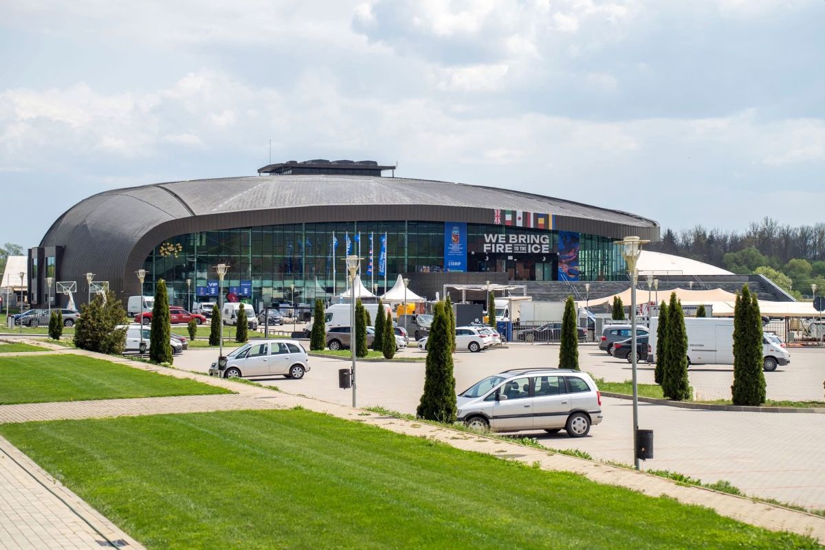 SUA sau România? Arena din Sf. Gheorghe s-a transformat complet pentru Campionatul Mondial