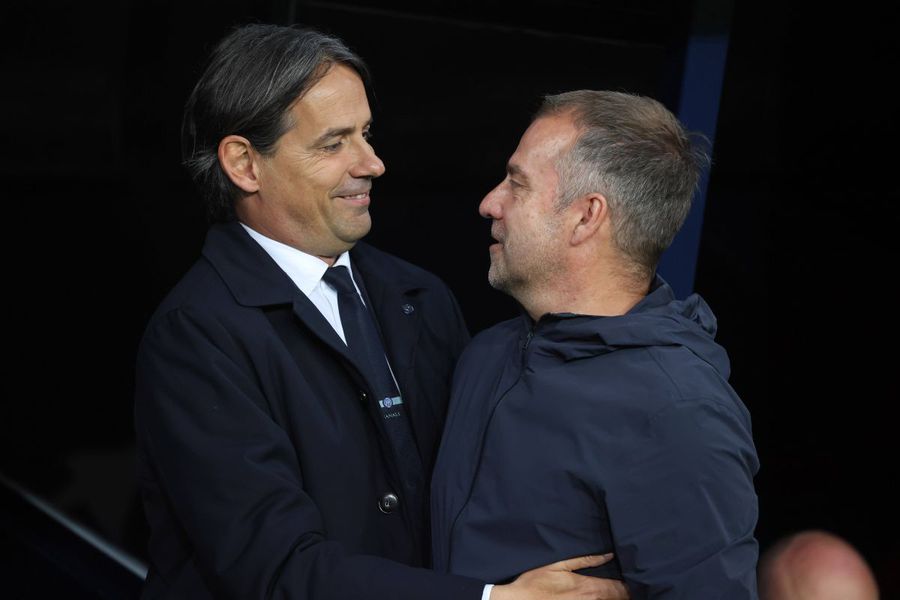 Inzaghi - Flick, un duel al antrenorilor tranșat în favoarea italianului / Foto: Imago Mircea Lucescu a avut doi foști elevi la Inter - Barcelona și numește eroul serii: „A făcut meciul vieții!” » Cine va cuceri Champions League: ”Ei vor lua trofeul”