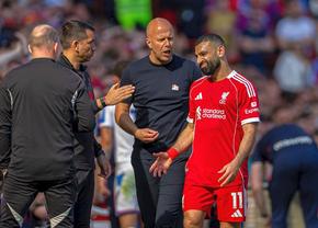 Arne Slot a dezvăluit starea lui Mohamed Salah, înaintea derby-ului dintre Liverpool și Manchester United