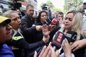 Fosta soție a lui Maradona, urlet de furie la tribunal: „El este asasinul! Din cauza lui a murit tatăl copilului meu”