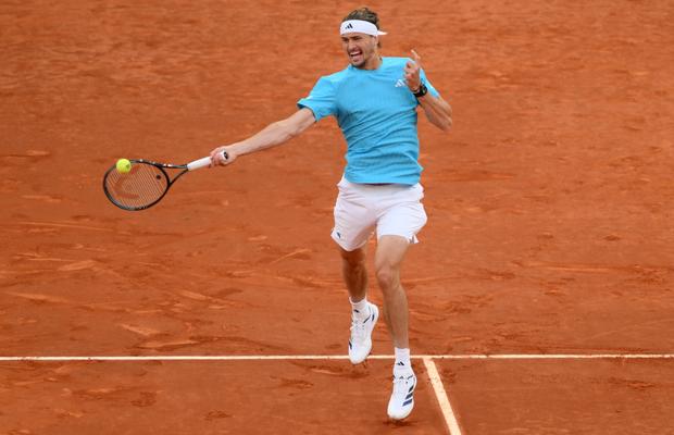 Alexander Zverev va disputa a patra finală la Madrid, unde îl va întâlni pe Jannik Sinner