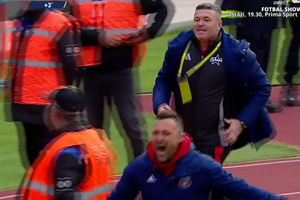 Ce scene în prelungiri la Chindia - Steaua! Oprița sprintează spre Peluza Sud