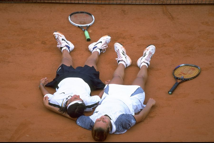 Roland Garros se joacă pe GSP.ro »Românce îndrăgostite de zgură» De la spectaculoasa Florența Mihai la adolescenta Sorana Cîrstea, jucătoare care au atins săptămâna a doua pe zgura pariziană