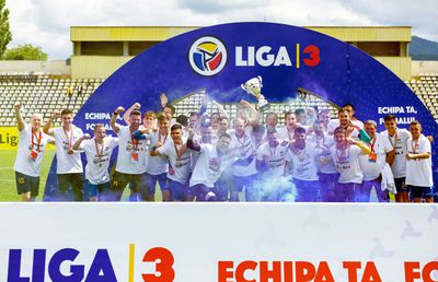 Steagul Renaște! Dar cine o susține? » Situația în fotbalul brașovean după promovarea Coronei în Liga 2