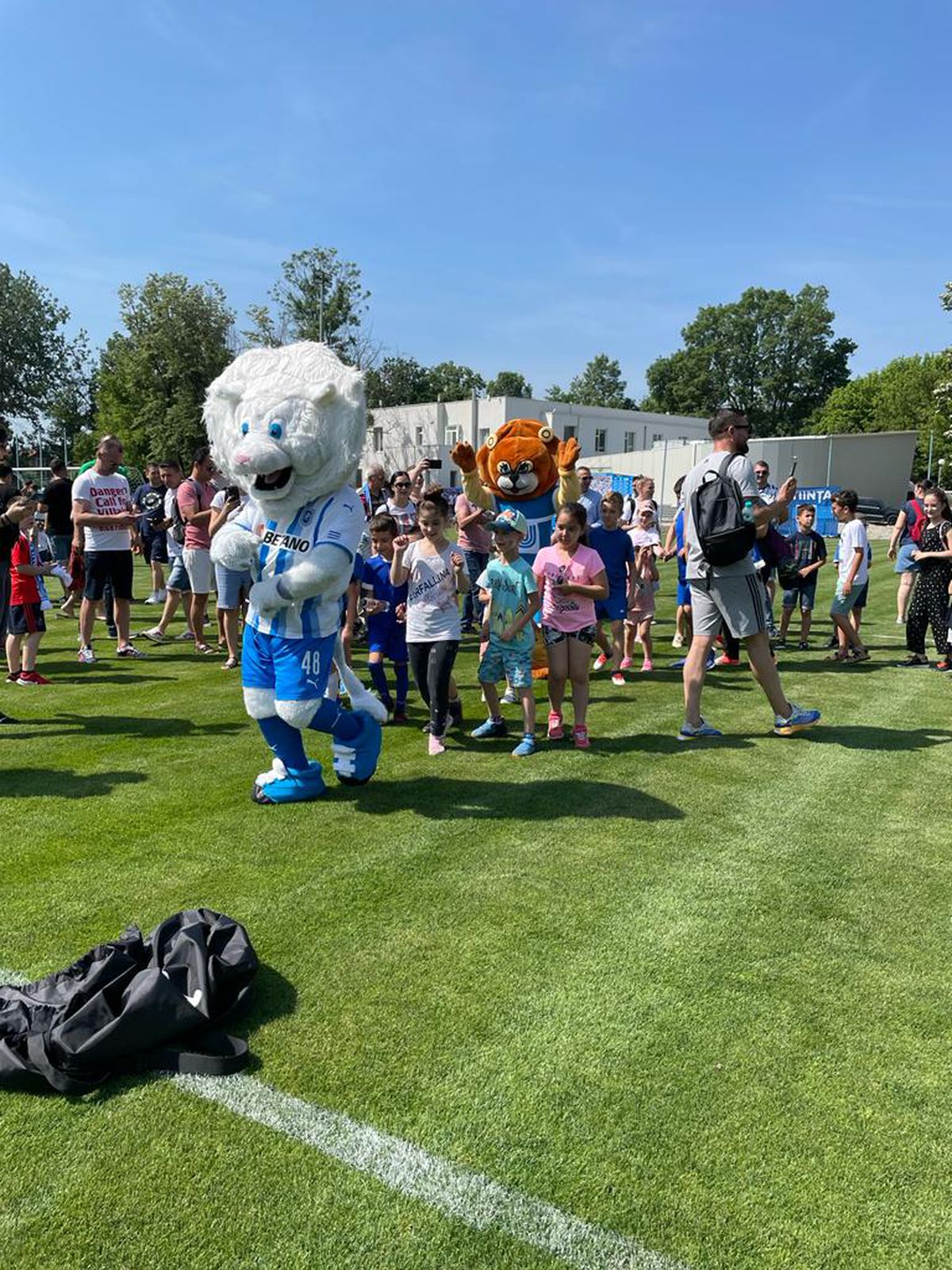 Universitatea Craiova, vizitată de copii de 1 iunie