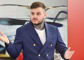 Cine schimbă de fapt antrenorul la FCU Craiova » Mititelu jr.: „Am o mie doar pe Facebook, sunt foarte răi! E nociv ce fac”