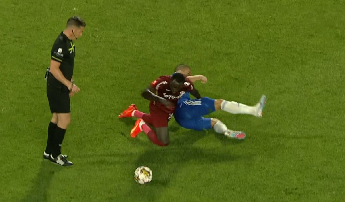 Juan Bauza, eliminat în CFR Cluj - FCU Craiova