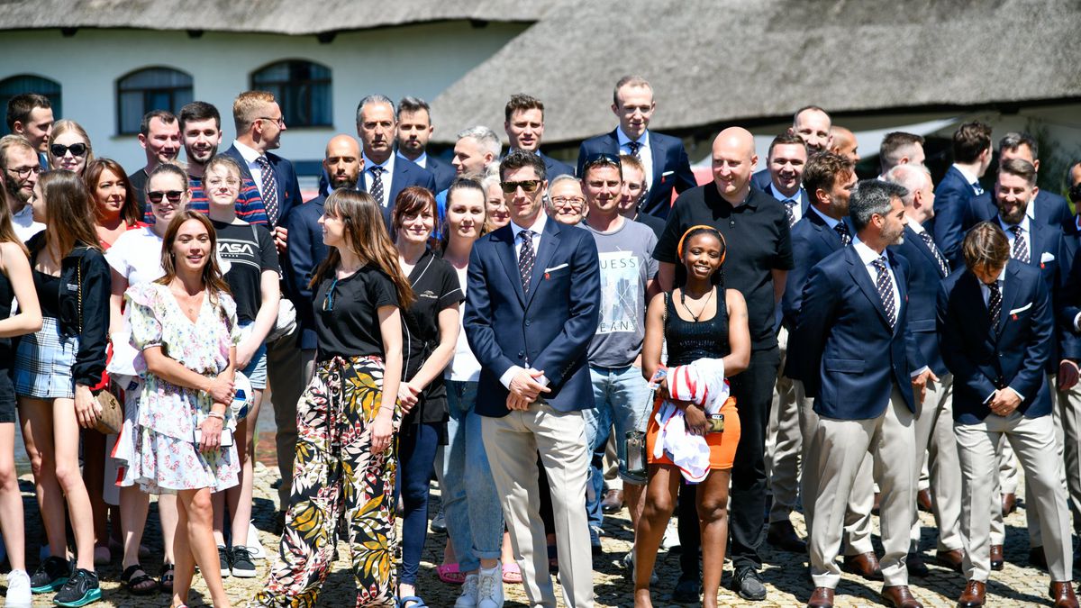 Gică Hagi, înapoi în Europa: se face iar de râs sau reușește minunea?