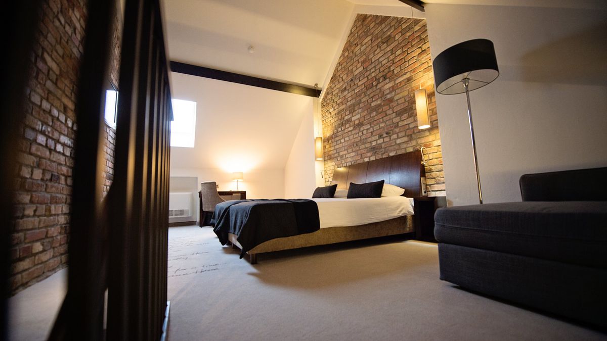 hotel farul polonia cantonament