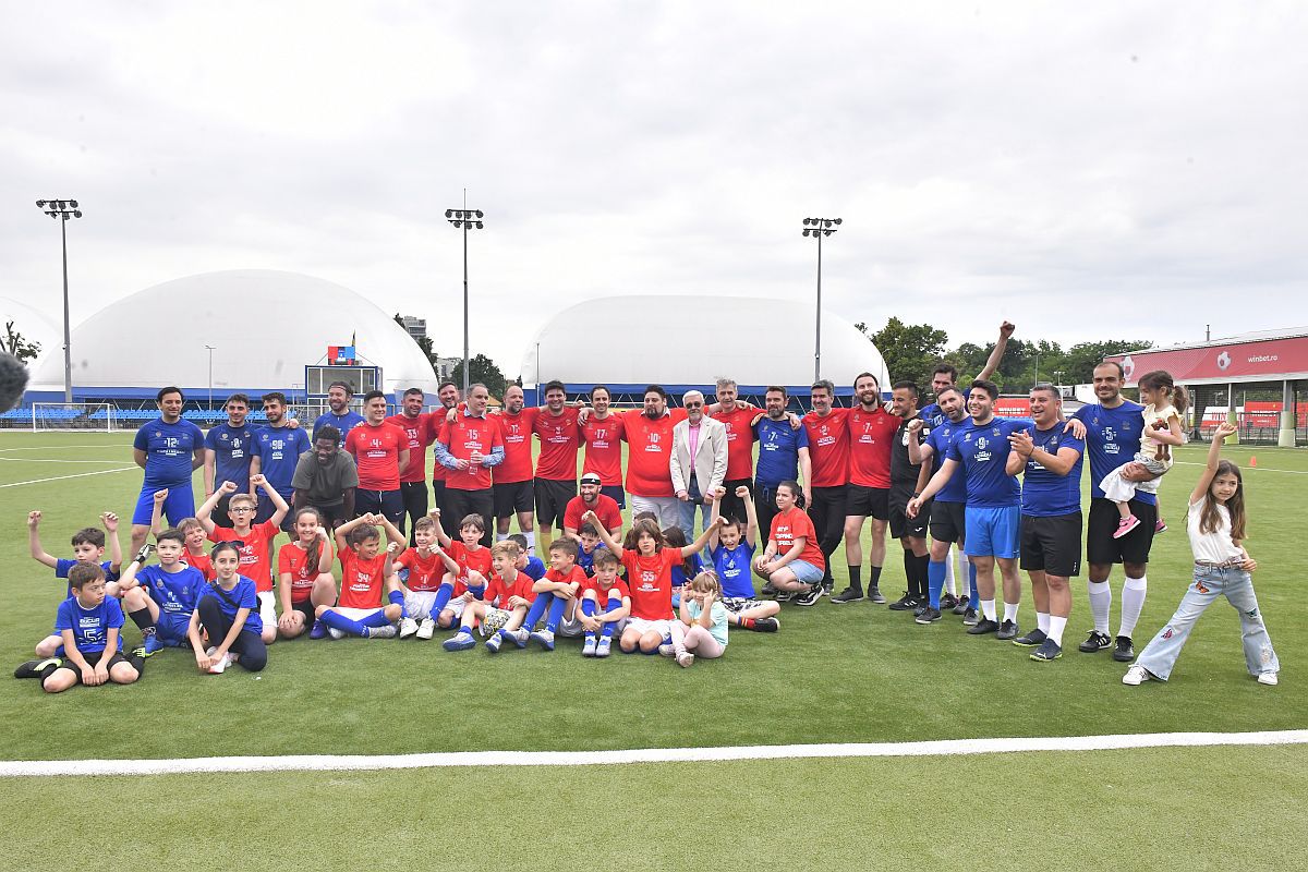 Frații Bendeac, show la microfonul GSP » L-au imitat pe fotbalistul doborât de rușine la Dinamo - FC Argeș: „Întrebați-i pe străini!”