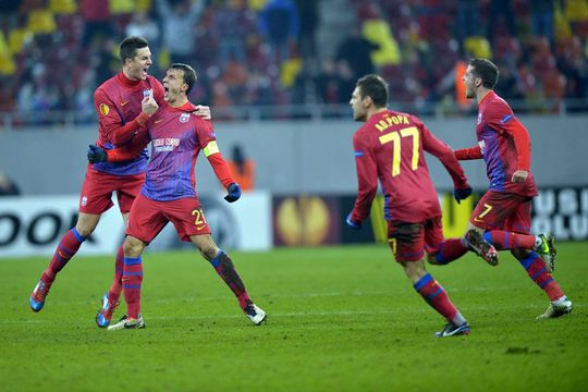 Alexandru Chipciu (dreapta) a evoluat la FCSB între 2011 și 2016 // FOTO: Imago