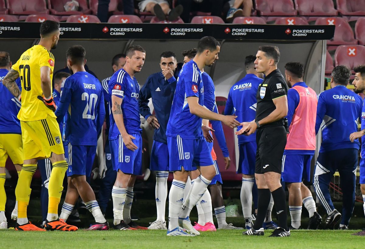 Vlad Achim nu s-a putut abține în timpul interviurilor live: „Măcel! Sper să nu ne mai întâlnim cu domnul Kovacs”