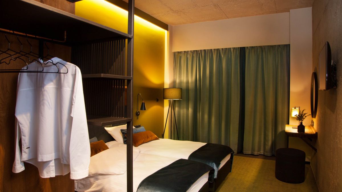 Gică Hagi, înapoi în Europa: se face iar de râs sau reușește minunea?