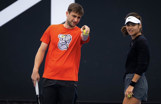 Emma Răducanu a renunțat la al cincilea antrenor în mai puțin de doi ani! » Cine se mai încumetă s-o pregătească?