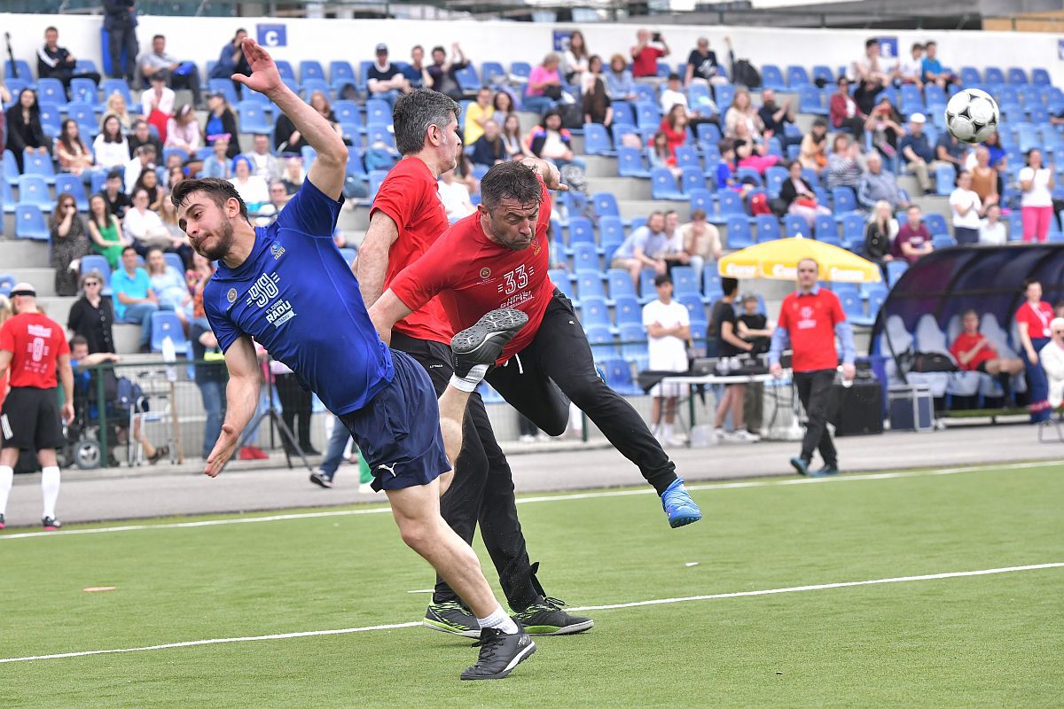 Andrei și Mihai Bendeac