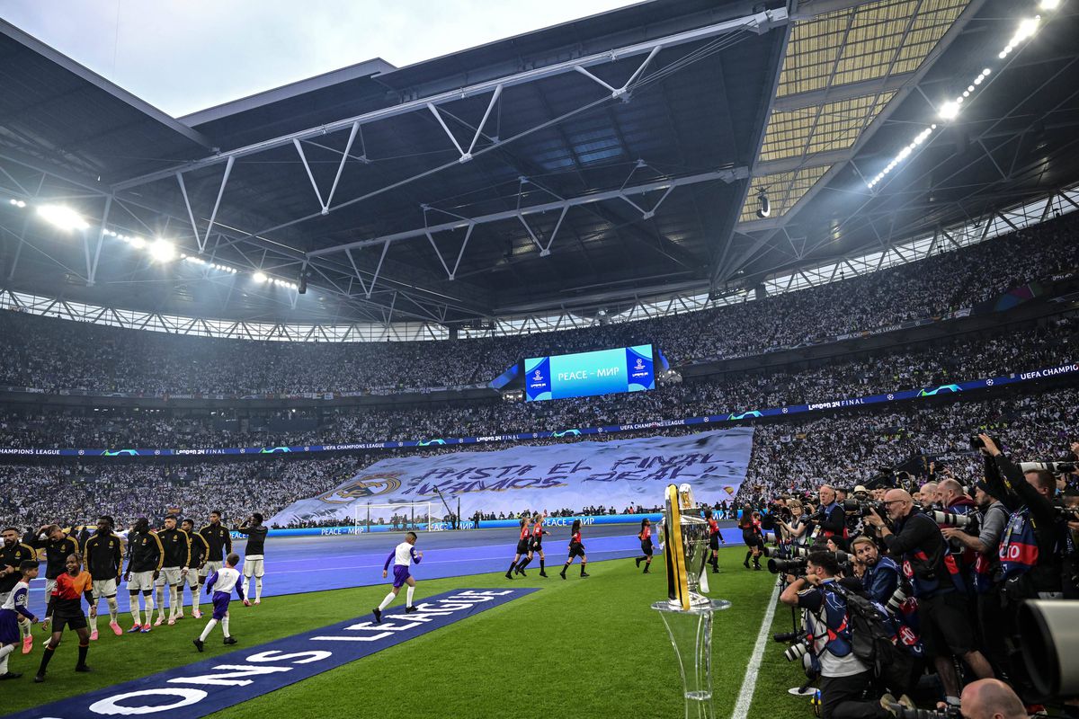 Scenografii spectaculoase în finala Champions League / 01.06.2024