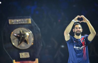 Nikola Karabatic, adio handbalului de club cu victorie, artificii și sub privirile lui Novak Djokovic