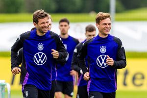 Kimmich critică un sondaj „rasist” conform căruia 1 din 5 germani ar vrea mai mulţi jucători albi în echipa naţională