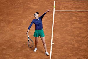 Irina Begu - Varvara Gracheva, în turul al treilea de la Roland Garros » Românca pierde primul set