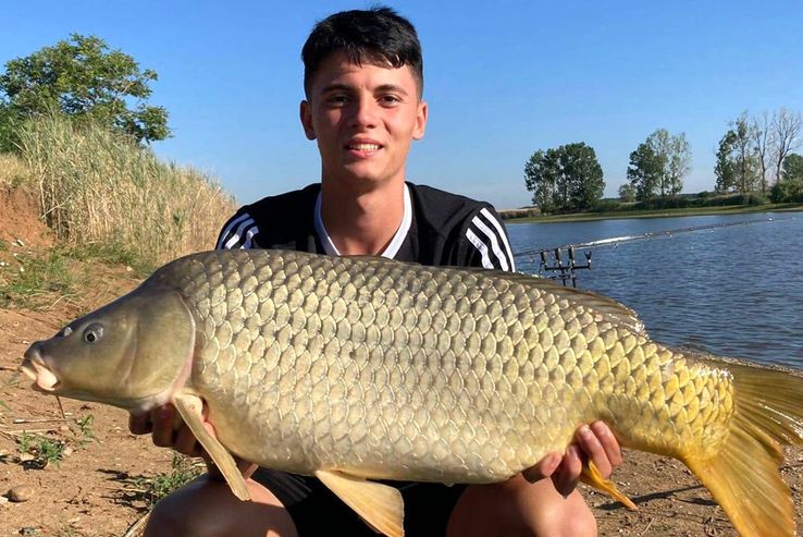 Mario Tudose și hobby-ul său, pescuitul / Sursă foto: Facebook