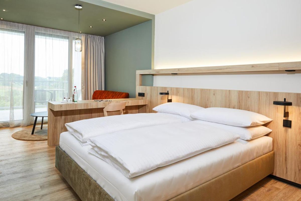 Bad Loipersdorf, orășelul devenit casă pentru „tricolorii mici” înainte de Euro Under 21 » GSP.RO a ajuns în cantonamentul echipei lui Pancu