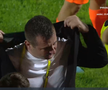 Ianis Zicu a început să plângă după ce Metaloglobus a promovat în Superliga. foto: captură Prima Sport