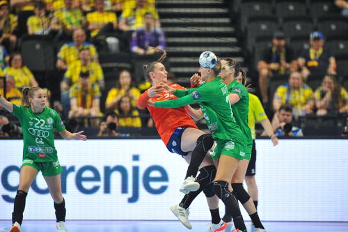 Gyor a câștigat finala Ligii Campionilor la handbal feminin » Maghiarele au dominat categoric partida