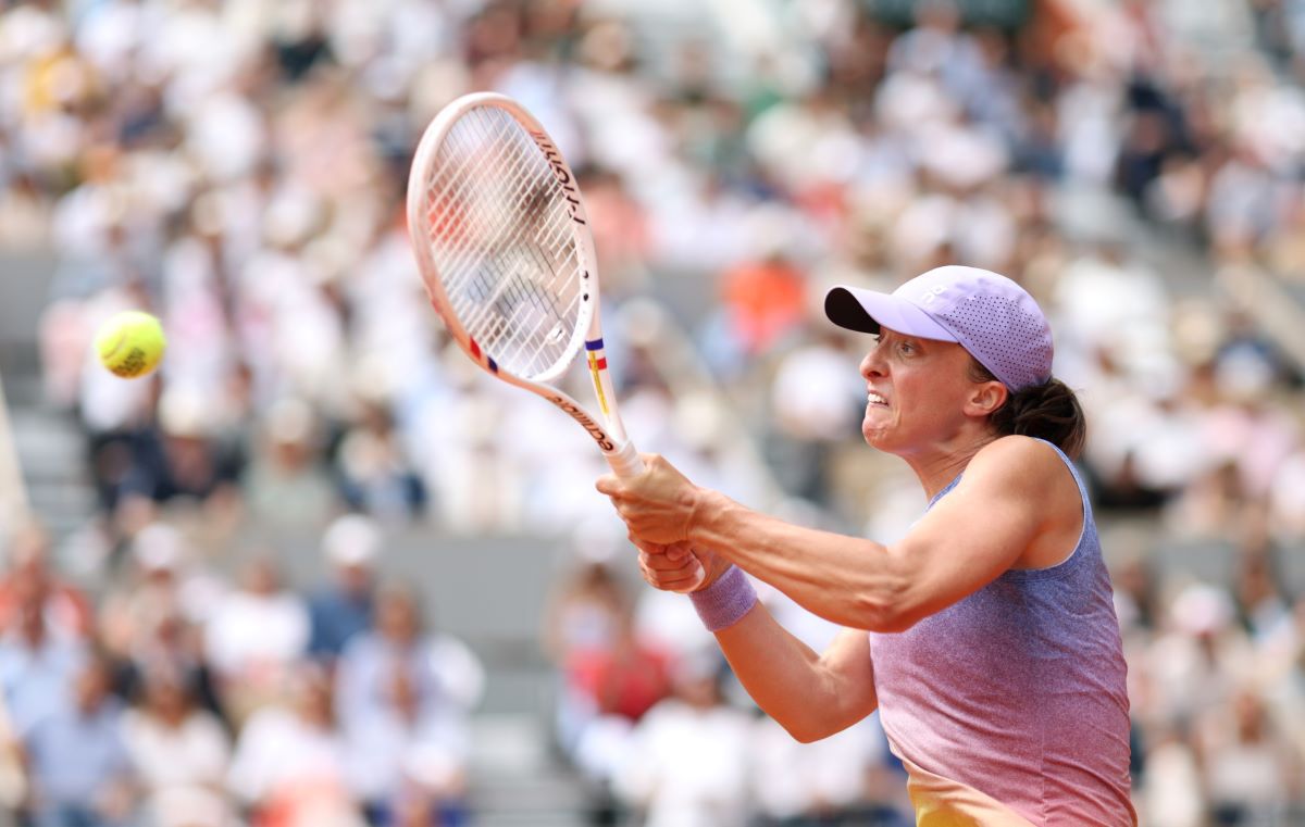 Iga Swiatek, victorie de moral în „optimi” la Roland Garros, după un început de coșmar! » A ajuns la 25 de meciuri câștigate la rând pe zgura de la Paris