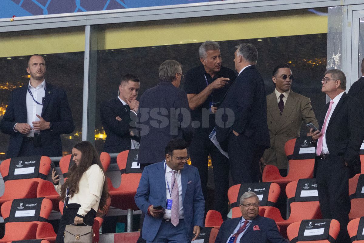 Politică și delicatese » Nu știau că sunt filmați: plecăciuni pe Allianz Arena, cu Viktor Orban și Salt Bae în rol principal. Răzvan Burleanu, neimpresionat