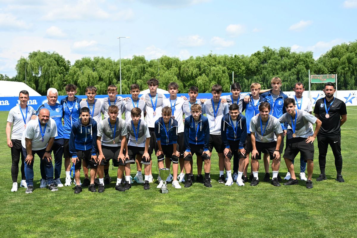 Rapid este noua campioană a Ligii Elitelor U16 după ce a învins FCSB în finala campionatului