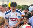 România, antrenament deschis publicului înainte de dubla cu Austria și Cipru » Fotbaliștii au dat autografe copiilor