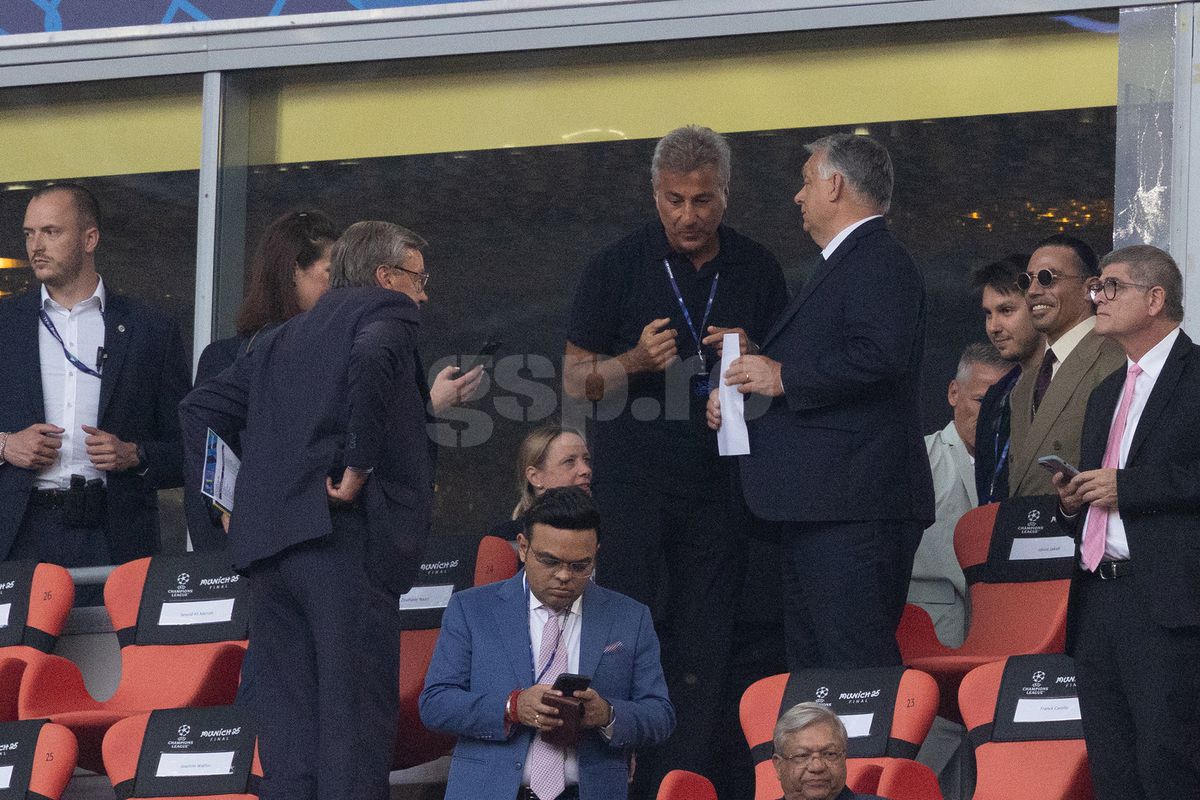 Politică și delicatese » Nu știau că sunt filmați: plecăciuni pe Allianz Arena, cu Viktor Orban și Salt Bae în rol principal. Răzvan Burleanu, neimpresionat