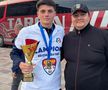 Mario Tudose și tatăl său, după promovarea lui FC Argeș / Sursă foto: Facebook