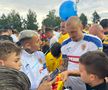 România, antrenament deschis publicului înainte de dubla cu Austria și Cipru » Fotbaliștii au dat autografe copiilor