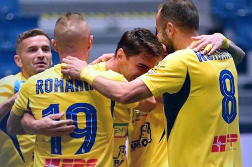 România - Serbia, pentru un loc în semifinalele Europeanului de minifotbal // FOTO: Facebook @Federația Română de Minifotbal