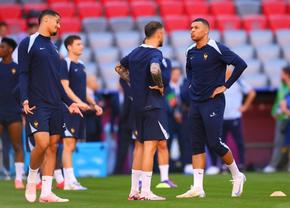 Emoții mari pentru Deschamps » Titularul Franței s-a lovit în finala Ligii Campionilor și așteaptă diagnosticul