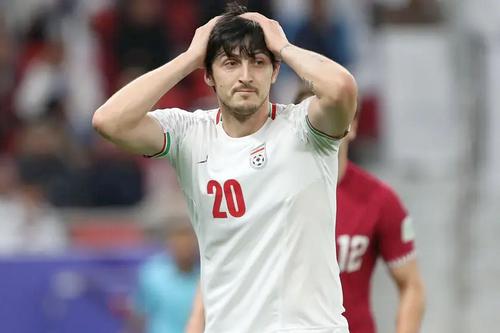 Sardar Azmoun nu a fost convocat la naționala Iranului pentru Campionatul Mondial