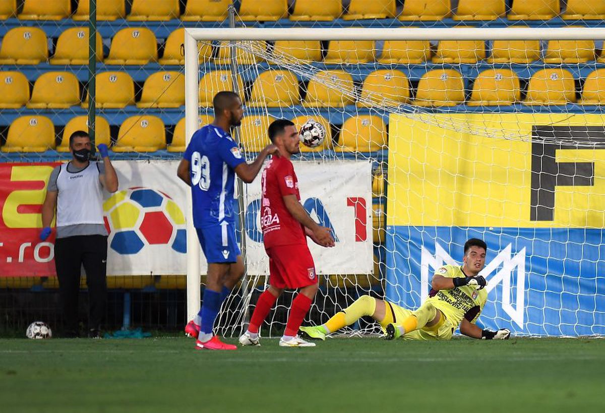 VOLUNTARI - CHINDIA 2-0 // Emil Săndoi, resemnat după primul meci pe banca Chindiei: „Timpul ne presează, au rămas puține etape”